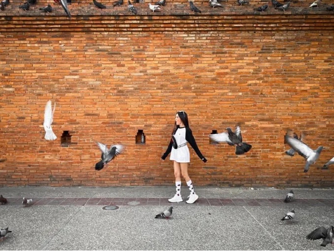 เช็คอินประตูท่าแพก่อนเลย เชียงใหม่- รถเช่าเชียงใหม่